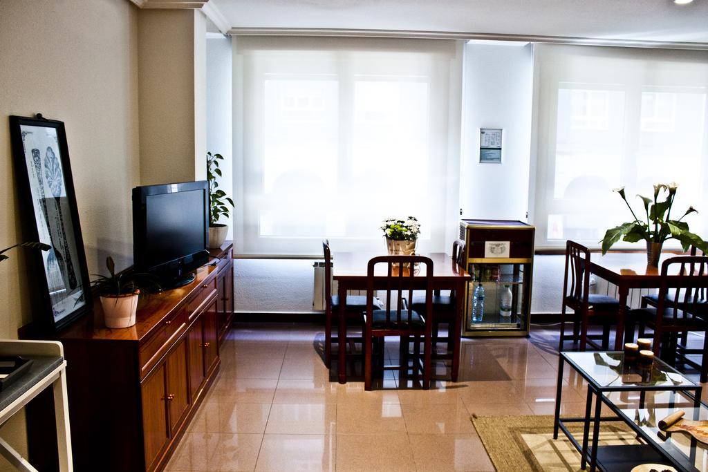 Hotel Playa Poniente Χιχόν Εξωτερικό φωτογραφία
