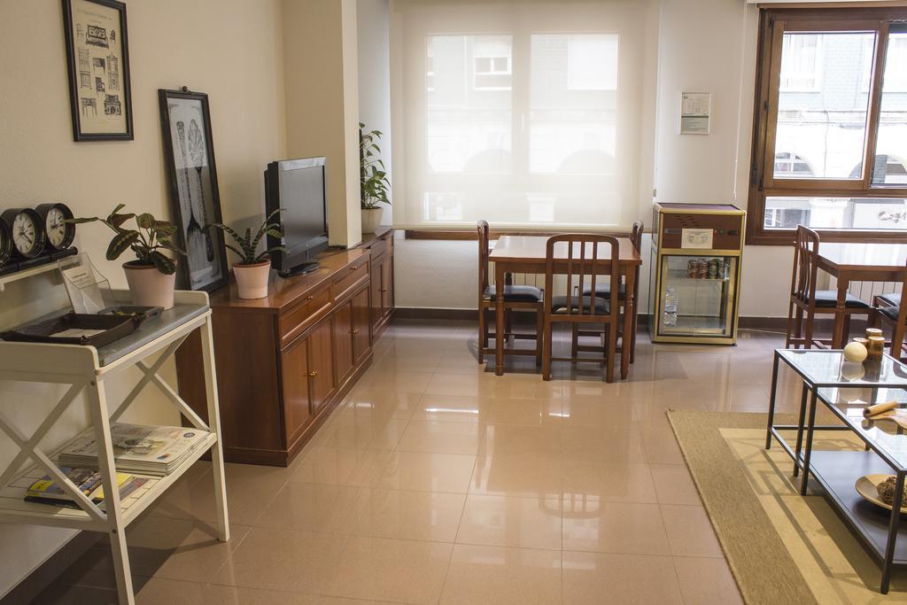 Hotel Playa Poniente Χιχόν Εξωτερικό φωτογραφία